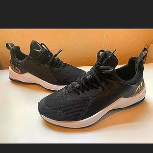 Women's black Air Max Bella TR3 Training Shoe